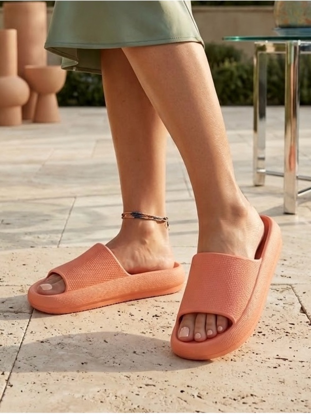 32 Degrees Cool Pink Cloud Slide Sandals | Size S (W6-7 / M4-5)